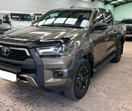 TOYOTA HILUX 2.8 D4D C. DOBLE INVINCIBLE AT