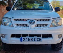 TOYOTA HILUX 2.5 D4D DOBLE CABINA DLX 4X4