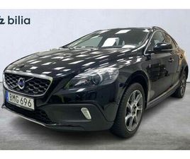 VOLVO V40 CROSS COUNTRY D2 D2 OCEAN R BUSINESS E 2016 SVART