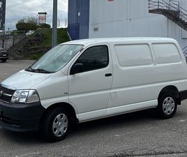 TOYOTA HIACE HIACE D-4D VAN SWB
