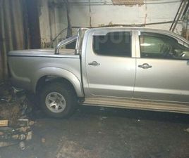 TOYOTA HILUX DOUBLE CABINE