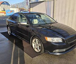 VOLVO S40 T5 R-DESIGN