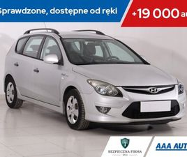 HYUNDAI I30 1.6 CRDI, KLIMA, EL. SZYBY