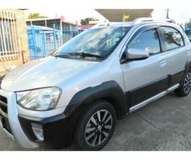 2015 TOYOTA ETIOS CROSS 1.5 XS 5-DR