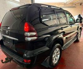 ② TOYOTA LAND CRUISER 08 PLACES — TOYOTA — 2EMEMAIN