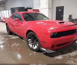 DODGE CHALLENGER 6.4L R/T SCAT PACK WIDEBODY
