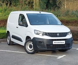 1000 1.5 BLUEHDI 100 PROFESSIONAL PREMIUM + VAN