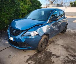 LANCIA YPSILON 1.0 HYBRID INCIDENTATA