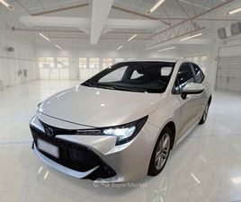 TOYOTA COROLLA TOYOTA COROLLA 1.8 HYBRID BUSINESS AUTO 5 PORTE BERLINA