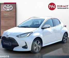 TOYOTA YARIS TOYOTA YARIS HYBRID 1.5 STYLE