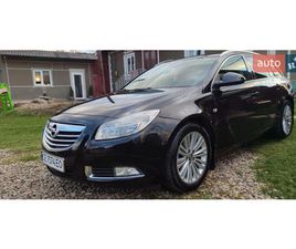 OPEL INSIGNIA 2012
