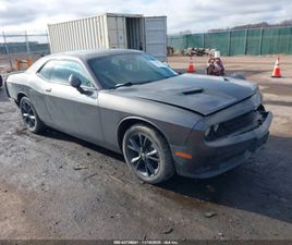 DODGE CHALLENGER 3.6L SXT AWD