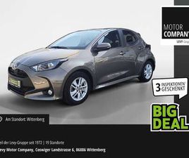 TOYOTA YARIS 1.5 ACTIVE KAMERA+ACC+NAVI+FERNLICHTASS.