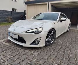 TOYOTA GT-86 2.0 LEDER / AUTOMATIK / KEYLESS