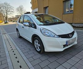 HONDA JAZZ, I-VTEC, FACELIFT, BJ 2011, VON PRIVAT.