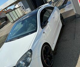 OPEL ASTRA GTC OPC RACE CAMP