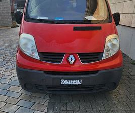 RENUALT TRAFIC