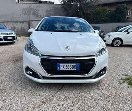 PEUGEOT 208 PURETECH 82 5 PORTE ALLURE
