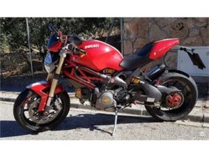 DUCATI MONSTER 1100 EVO
