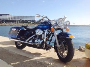 HARLEY DAVIDSON ROAD KING CLASSIC