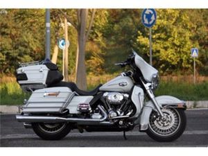 HARLEY DAVIDSON ELECTRA GLIDE ULTRA CLASSIC