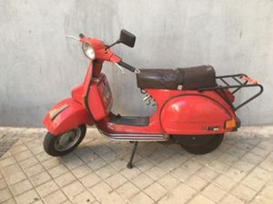 VESPA IRIS 200