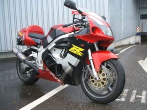 SUZUKI GSX 750 R SRAD