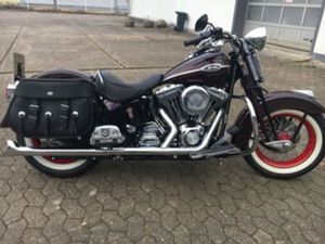 HARLEY DAVIDSON SOFTAIL SPRINGER CLASSIC