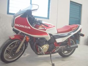 HONDA CB1100R