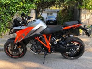 KTM 1290 SUPER DUKE GT