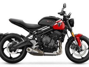 TRIUMPH TRIDENT 660 DIABLO RED / SAPPHIRE BLACK AKCE