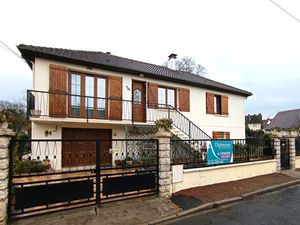 Vente maison 5 pièces  90.00m²  Garchizy
