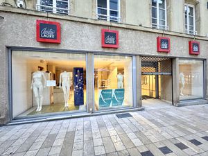 Vente local commercial  128.14m²  Thionville