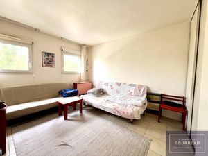 Studio loué meublé de 21 44 m2 toutes charges comprises