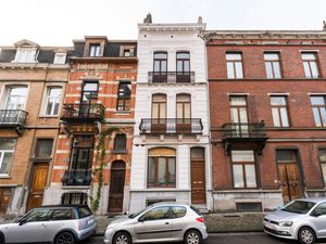 Immeuble de rapport à vendre avec 4 chambres   Ixelles (VBD58469)