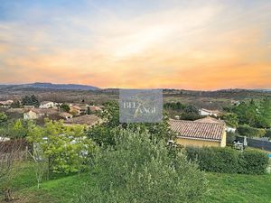 Maison familiale à fort potentiel