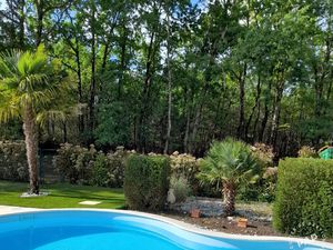 **Aux portes du magnifique lac d' Hourtin  du Port de plaisance et à 15 min en voiture des