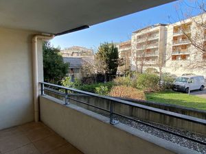 Location appartement  m² T-2 à Montpellier  788 €