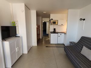 Location appartement  m² T-1 à Agde  520 €