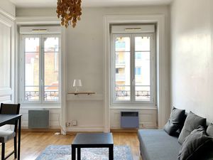 Location appartement  m² T-1 à Villeurbanne  608 €