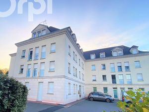Location appartement  m² T-4 à Senlis  1 500 €