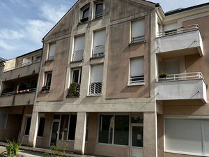Location appartement  55.15 m² T-2 à Gif-sur-Yvette  990 €
