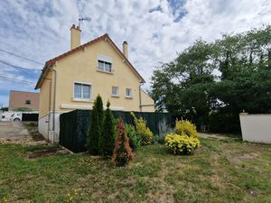 Maison Mouroux m² T-6 à vendre  245 000 €