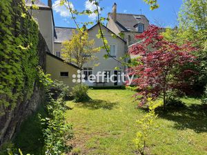 Maison 9 pièces - 233 m²