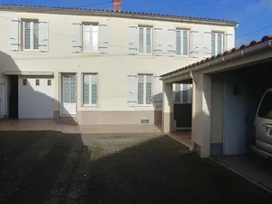 Maison à vendre NALLIERS 6 pièce(s) 100m2 145 600€