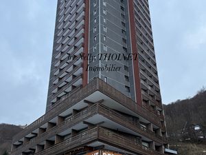 Dépt.63  SUPER BESSE  STUDIO  22m2  balcon  local à ski