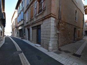 MURS COMMERCIAUX OU HABITATION RUE DE LA REPUBLIQUE