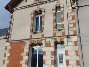 Maison de ville - 2 chambres + courette + garage