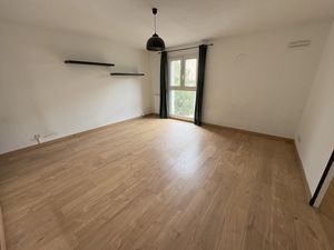 T2 40 m2 avec balcon et ascenseur - Pont-du-Las
