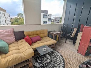 Charmant appartement T3 avec balcon et place de stationnement privée à Bègles